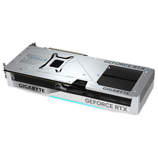 Gigabyte GeForce RTX 5070 Ti EAGLE OC ICE SFF 16G – Image 4